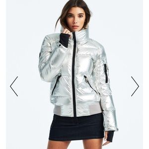 Women’s Ski Jacket!